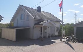 Gamle Huset Pa Landet
